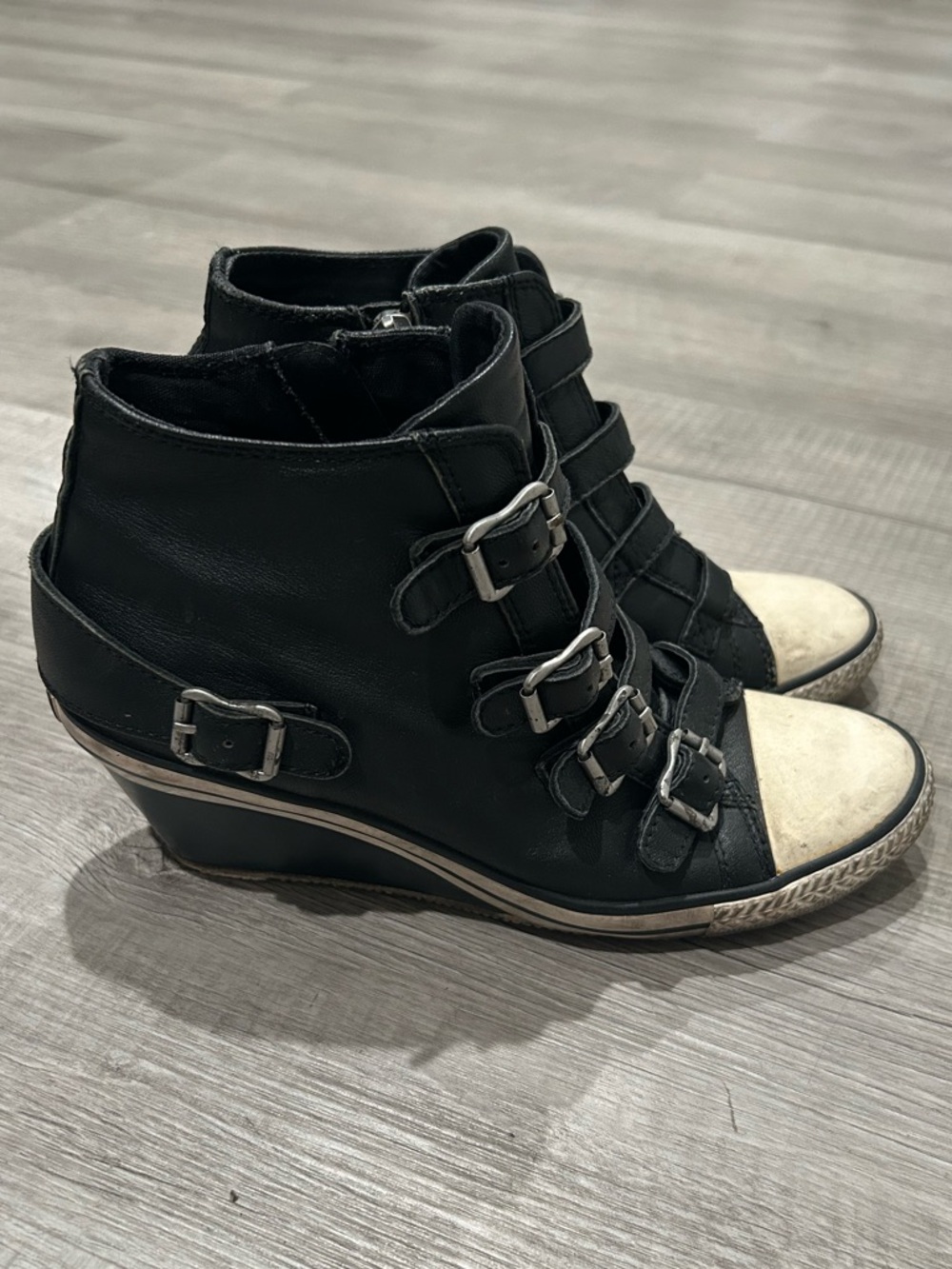 Ash Thelma Wedge Sneaker, size 38 eu (7-7.5 us) Women’s